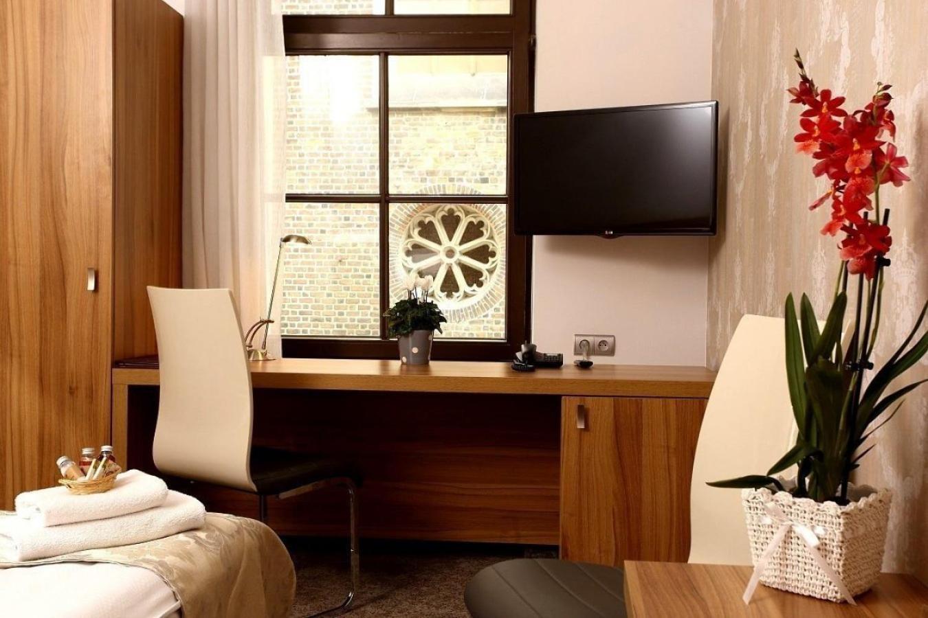 Tulip Hotels - Wroclaw Patio Ngoại thất bức ảnh