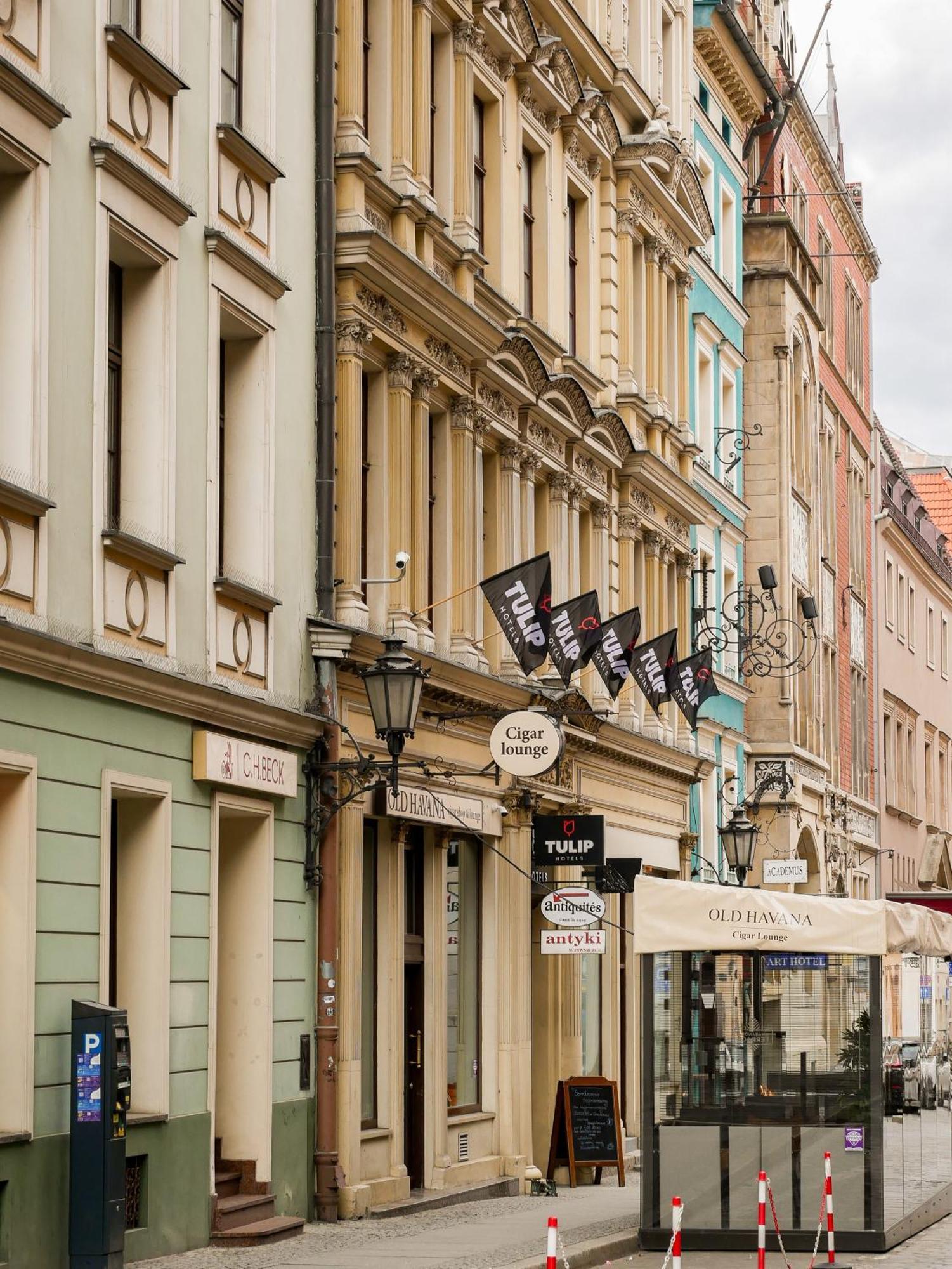 Tulip Hotels - Wroclaw Patio Ngoại thất bức ảnh