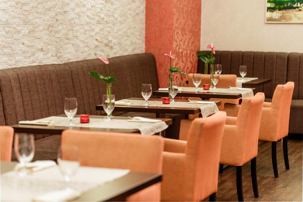 Tulip Hotels - Wroclaw Patio Ngoại thất bức ảnh