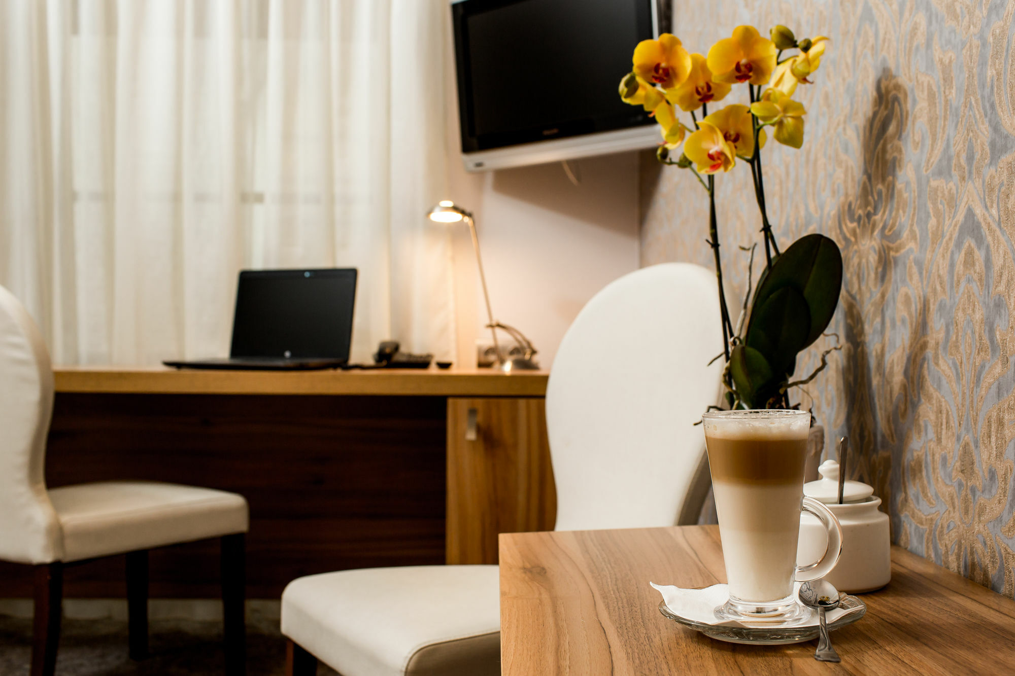 Tulip Hotels - Wroclaw Patio Ngoại thất bức ảnh