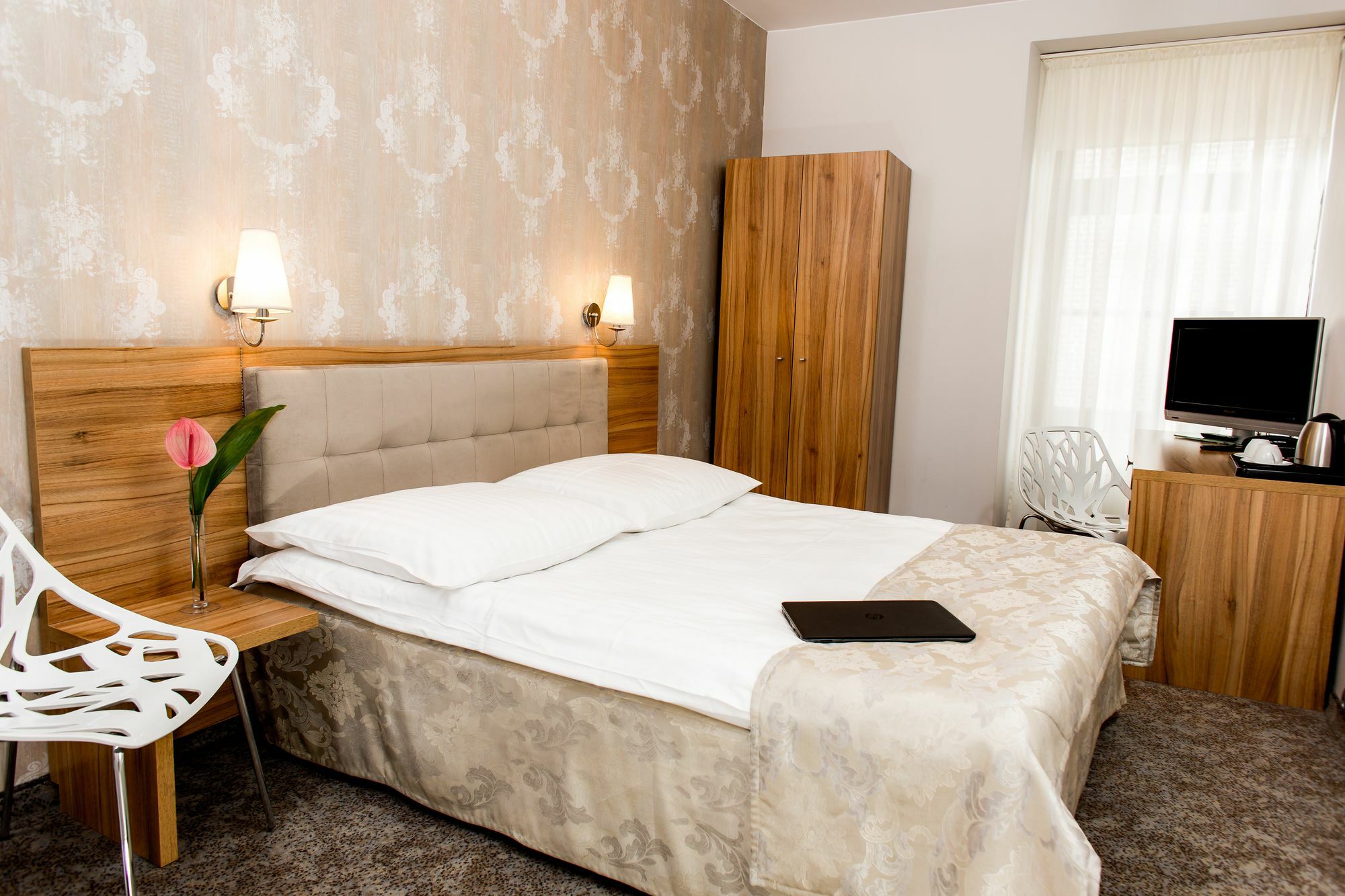 Tulip Hotels - Wroclaw Patio Ngoại thất bức ảnh